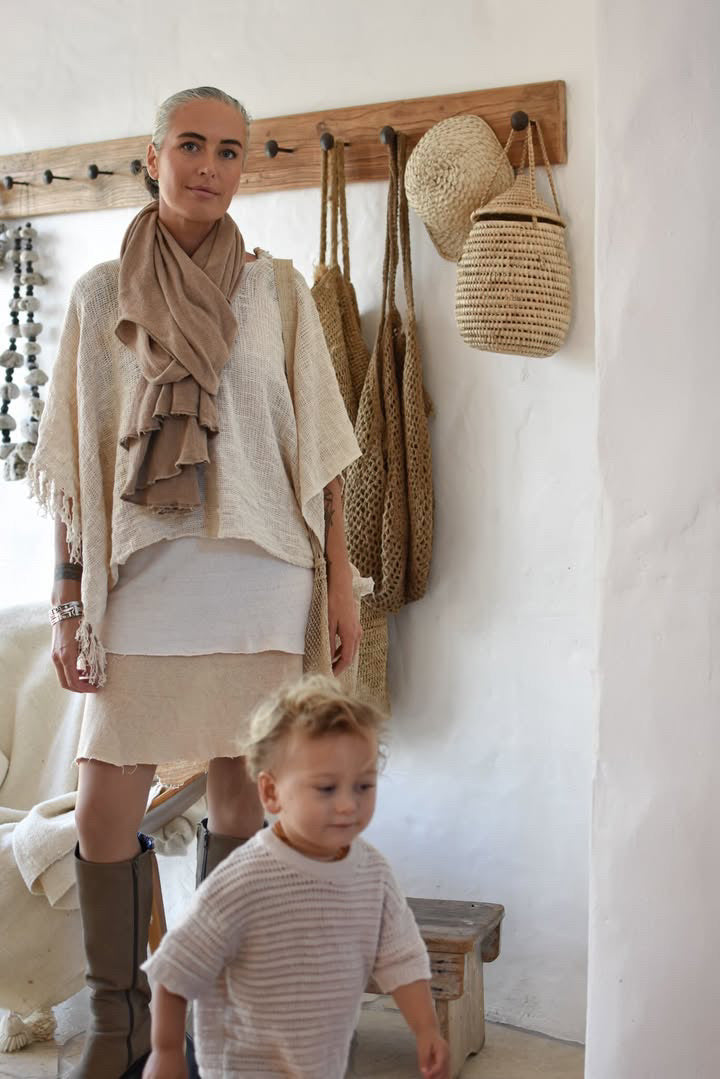 The Shrug in Natural Hemp