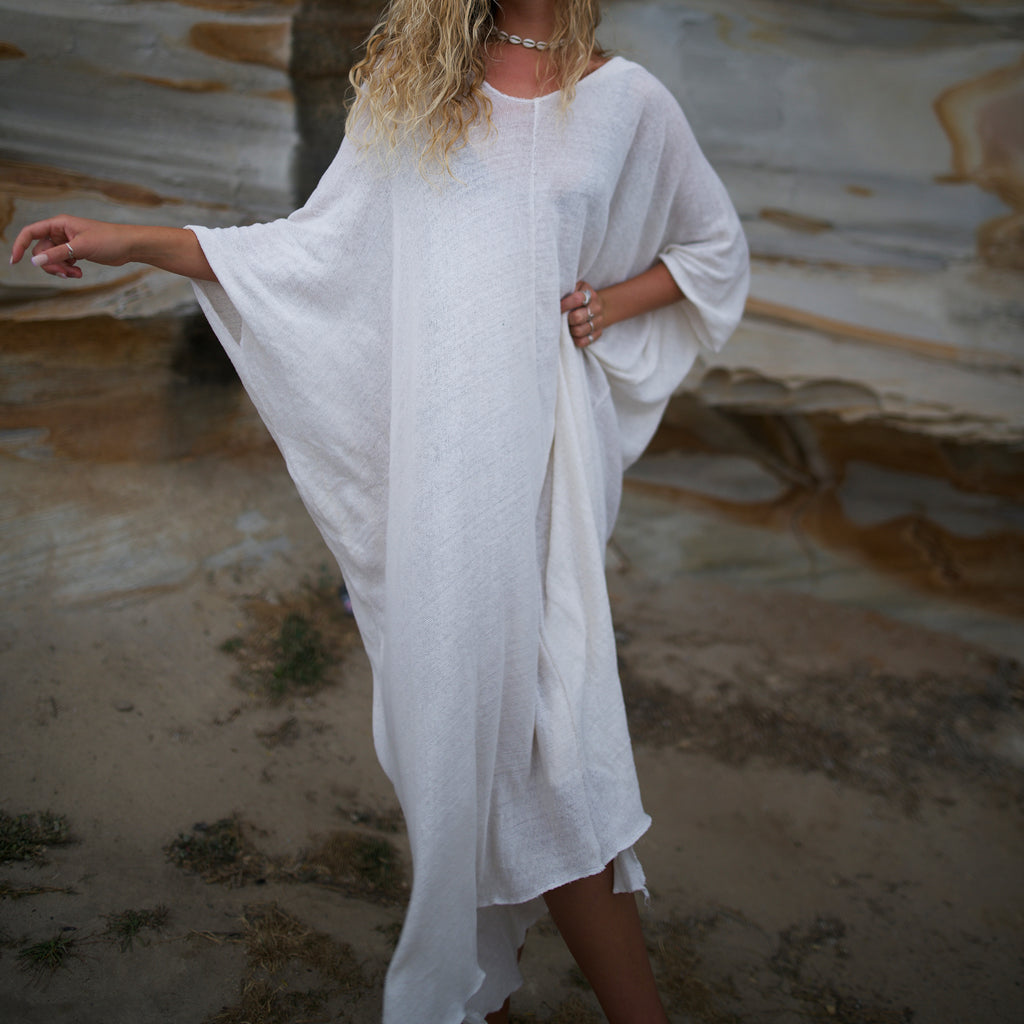 Soleil Long Caftan in White
