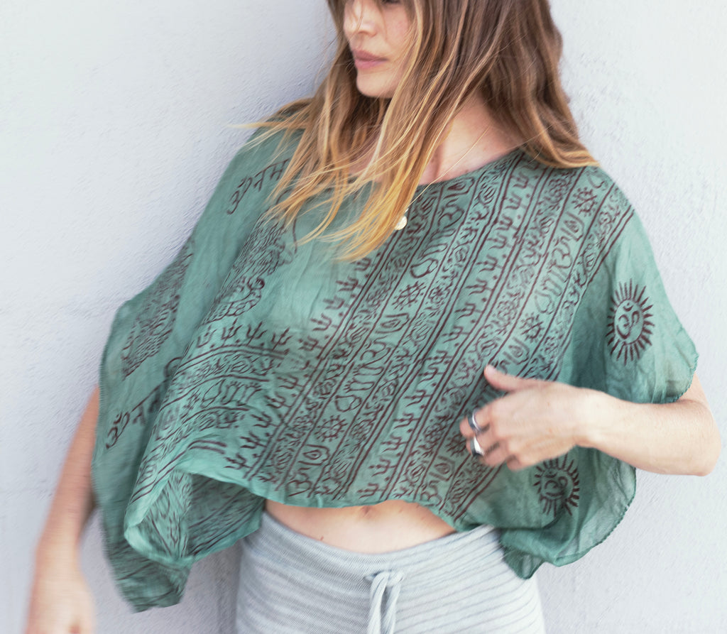 Aura Shoulder Shrug in Indian Om Dark Green