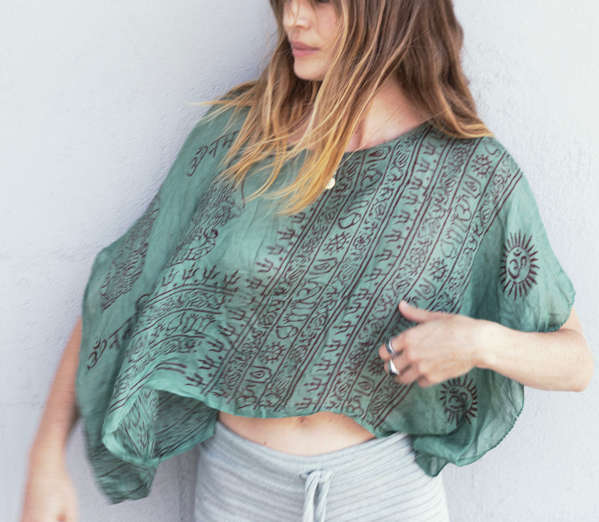 Aura Shoulder Shrug in Indian Om Dark Green