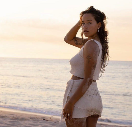 The Ipanema Crop Singlet in Natural